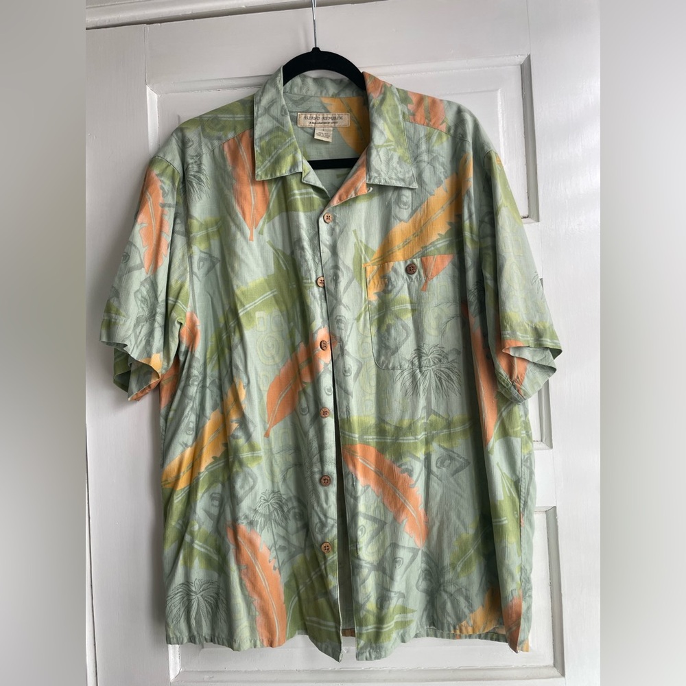 100% Silk Tropical Short Sleeve Button Down Shirt Size L - Island Republic
